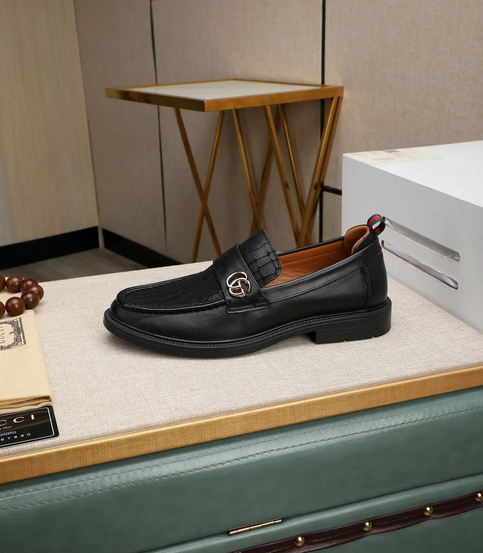 Men's men's shoes💰500📛📛Original (water-dyed cow lining) Gucci GUCCI official website formal shoes🌀 Italian🇮🇹imported cowhide➕top imported water-dyed cowhide lining💋Finely handmade original bottom, the real thing looks better when photographed in person Standard size 38-44